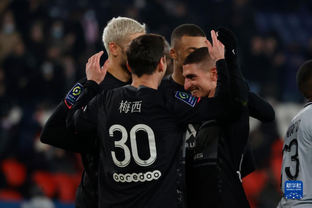  巴黎圣日耳曼刷新法甲进球纪录  